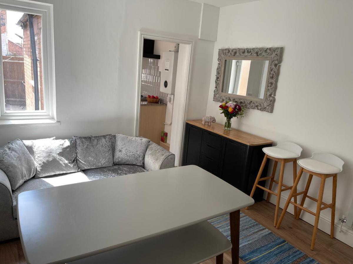 Nottingham Home Stay Экстерьер фото